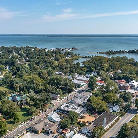 The Chesapeake Inn Urbanna Экстерьер фото